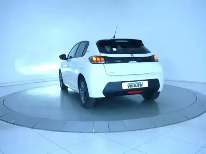 Photo 15 Peugeot 208  BlueHDi 100 S&S BVM6