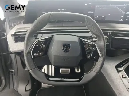 Photo 15 Peugeot 5008  Hybrid 145 ch e-DCS6