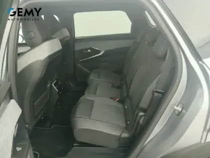 Photo 9 Peugeot 5008  Hybrid 145 ch e-DCS6