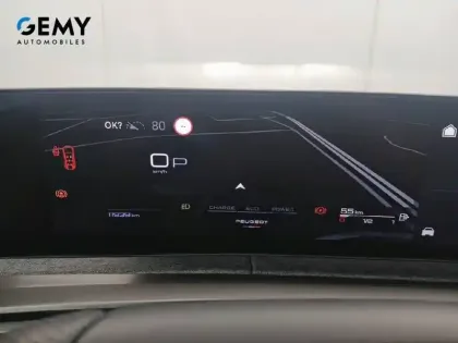 Photo 14 Peugeot 5008  Hybrid 145 ch e-DCS6