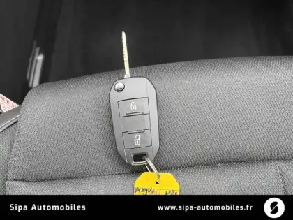 Photo 14 Citroën C3 Aircross  Hybride 145 ch Aut