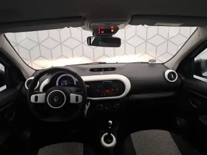Photo 39 Renault Twingo  III E-Tech