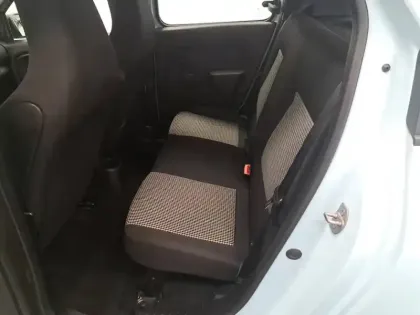 Photo 24 Renault Twingo  III E-Tech