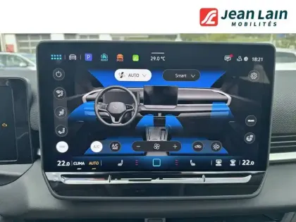 Photo 13 Volkswagen T-roc  1.5 eTSI EVO2 Hybrid 116 ch DSG7