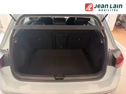 Photo 9 Volkswagen Golf  1.5 eTSI EVO2 116 DSG7