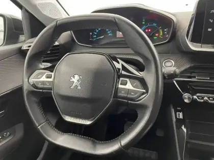 Photo 28 Peugeot 208  Electrique 50 kWh 136ch