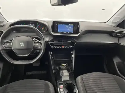 Photo 24 Peugeot 208  Electrique 50 kWh 136ch