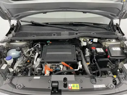 Photo 20 Peugeot 208  Electrique 50 kWh 136ch