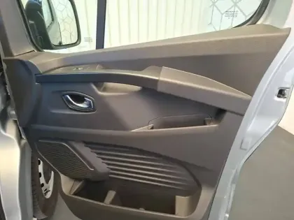 Photo 12 Renault Trafic  FG BLUE DCI 150 L2H1 3T GSR2