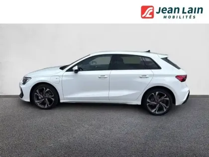 Photo 15 Audi A3  Sportback TFSI e Hybride rechargeable 204 S tronic 6