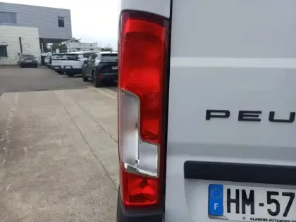 Photo 16 Peugeot Boxer  FGN DIESEL 120 CH L2H2 3.3 T MANUELLE