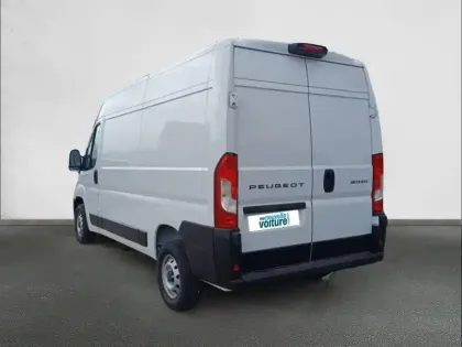 Photo 6 Peugeot Boxer  FGN DIESEL 120 CH L2H2 3.3 T MANUELLE