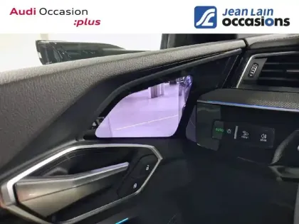 Photo 19 Audi E-tron Q8  55 408 ch 114 kWh Quattro