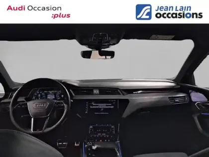 Photo 17 Audi E-tron Q8  55 408 ch 114 kWh Quattro