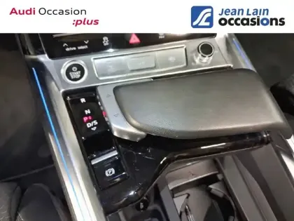 Photo 12 Audi E-tron Q8  55 408 ch 114 kWh Quattro