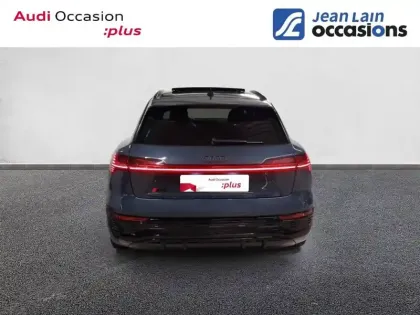 Photo 5 Audi E-tron Q8  55 408 ch 114 kWh Quattro