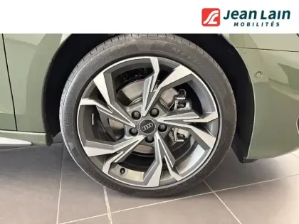 Photo 8 Audi A3  Sportback TFSI e Hybride rechargeable 204 S tronic 6