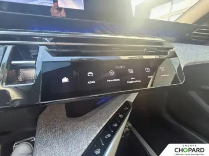 Photo 17 Peugeot 5008  Hybrid 136 e-DCS6