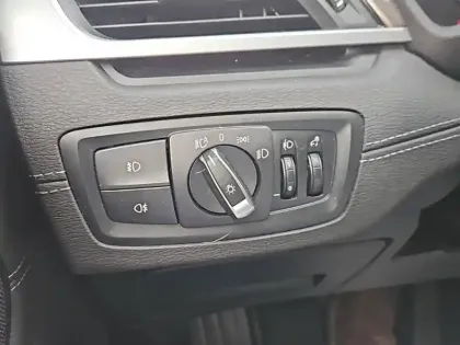 Photo 16 BMW X1  sDrive 18d 150 ch BVA8