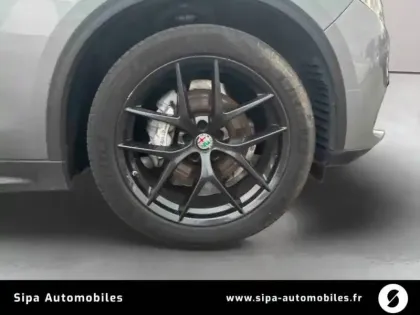Photo 23 Alfa Romeo Stelvio  2.2 190 ch Q4 AT8