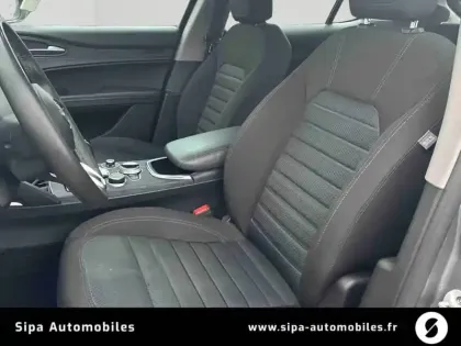 Photo 11 Alfa Romeo Stelvio  2.2 190 ch Q4 AT8