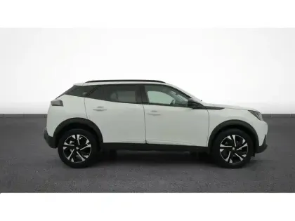 Photo 9 Peugeot 2008  PureTech 130 S&S EAT8
