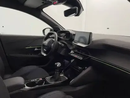 Photo 26 Peugeot 208  PureTech 100 S&S BVM6