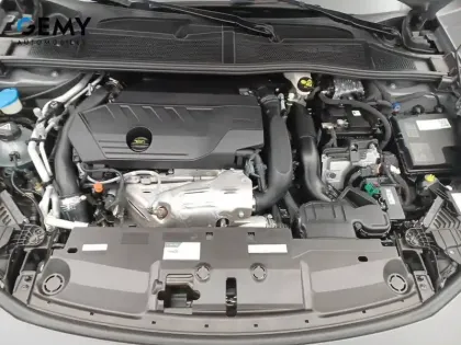 Photo 11 Peugeot 308  PHEV 180 e-EAT8