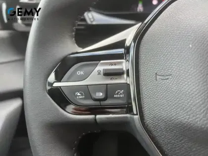 Photo 16 Peugeot 308  Hybrid 145 e-DCS6