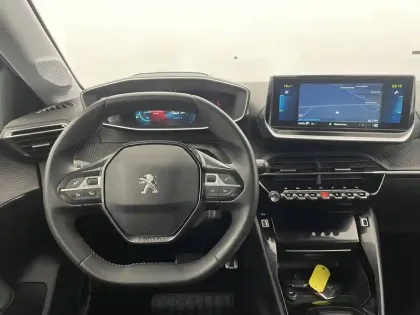 Photo 21 Peugeot 208  Electrique 50 kWh 136ch
