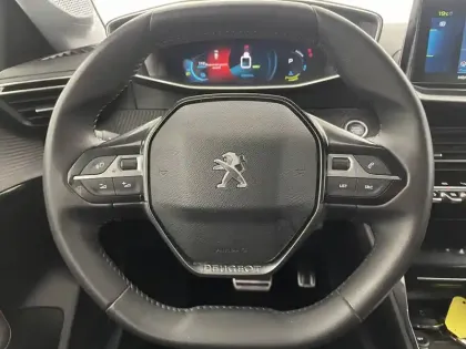 Photo 22 Peugeot 208  Electrique 50 kWh 136ch