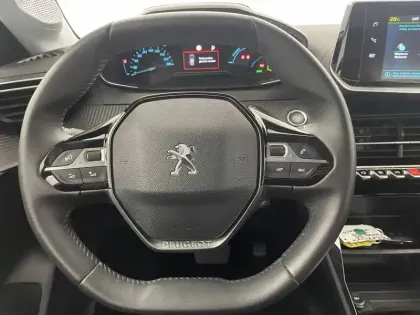 Photo 22 Peugeot 208  Electrique 50 kWh 136ch