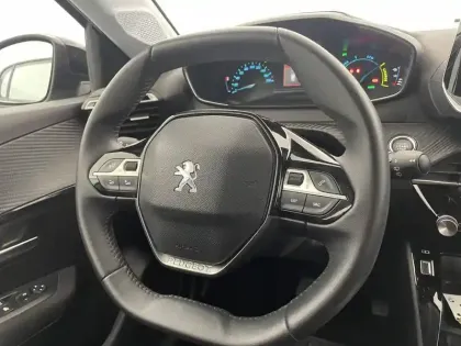 Photo 28 Peugeot 208  Electrique 50 kWh 136ch