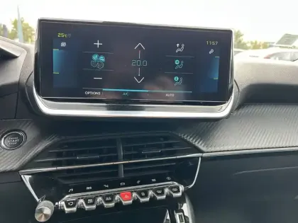 Photo 5 Peugeot 2008  Moteur électrique 136 ch