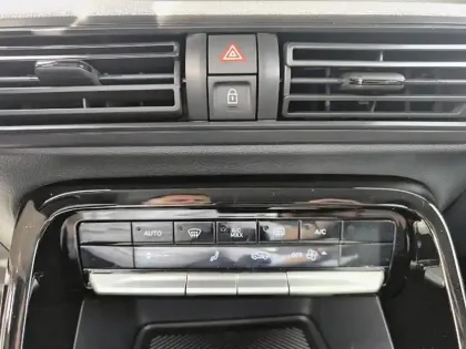 Photo 17 Citroën C3 Aircross  Turbo 100 ch Man