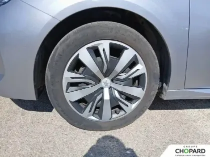 Photo 11 Peugeot 208  PureTech 75 S&S BVM5