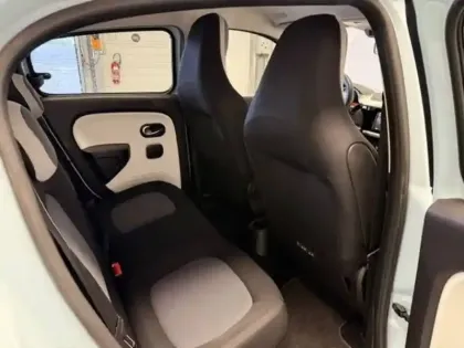 Photo 16 Renault Twingo  III SCe 65