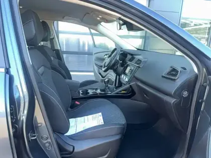 Photo 11 Renault Kadjar  Blue dCi 115