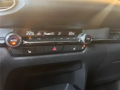Photo 18 Mazda Cx-30 2.5L E-SKYACTIV G M HYBRID 140 CH 4X2 BVM6