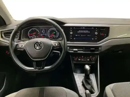 Photo 7 Volkswagen Polo 1.6 TDI 95 S&S DSG7 R-Line