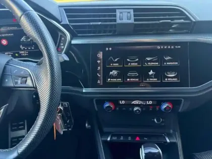 Photo 9 Audi Q3 35 TFSI 150 ch S tronic 7 S line