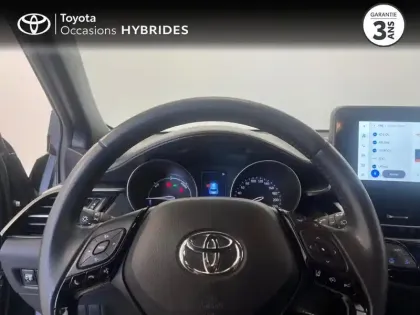 Photo 12 Toyota C-HR  2.0 Hybride 184ch Design E-CVT