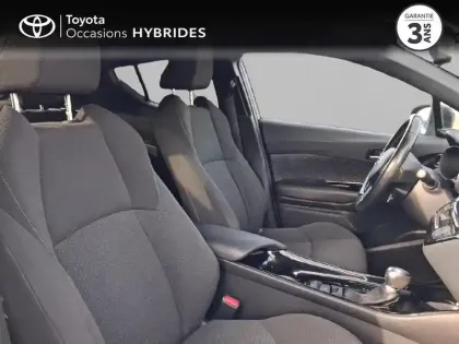 Photo 5 Toyota C-HR  122h Design 2WD E-CVT RC18