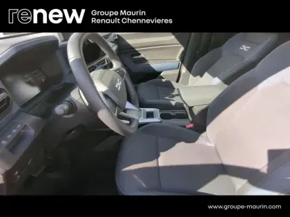 Photo 8 Dacia Duster  1.6 hybrid 140ch Journey