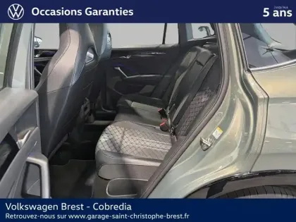 Photo 8 Volkswagen Tiguan  1.5 eTSI 150ch R-Line Edition DSG7