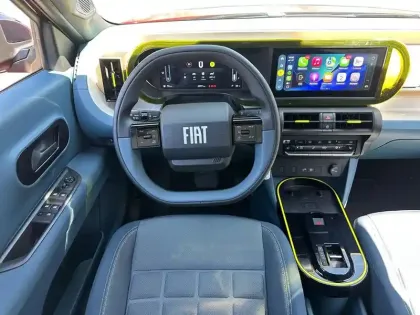 Photo 7 Fiat Panda Grande  1.2 Hybrid Turbo 110ch La Prima eDCT6