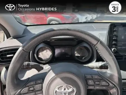 Photo 12 Toyota Yaris  116h Design 5p MY22