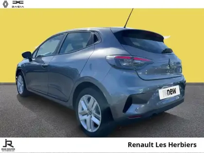 Photo 13 Renault Clio  1.5 dCi 100ch Evolution - 25