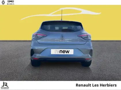 Photo 10 Renault Clio  1.5 dCi 100ch Evolution - 25