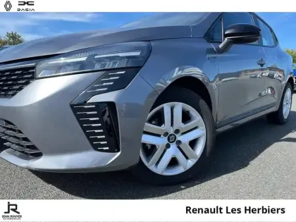 Photo 7 Renault Clio  1.5 dCi 100ch Evolution - 25